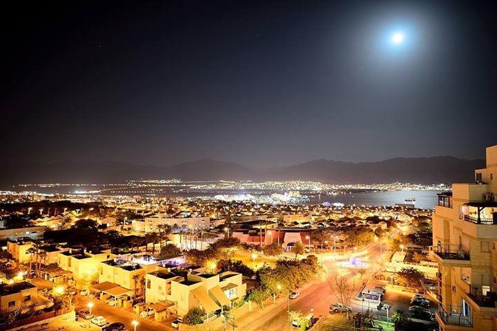 شقة Penthouse In Eilat With The Sea View المظهر الخارجي الصورة